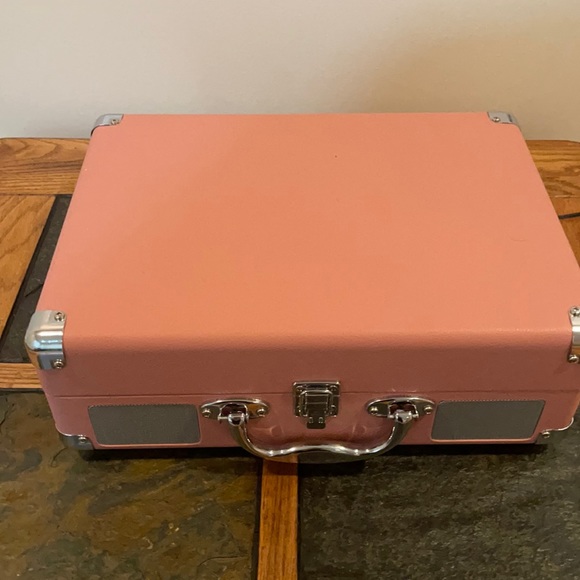 Record Player and records - Picture 1 of 3